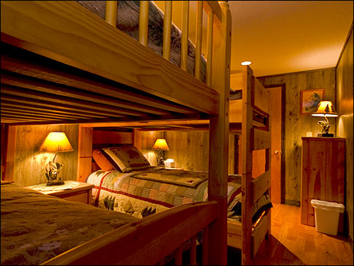 Ashley's Retreat bunk bed room